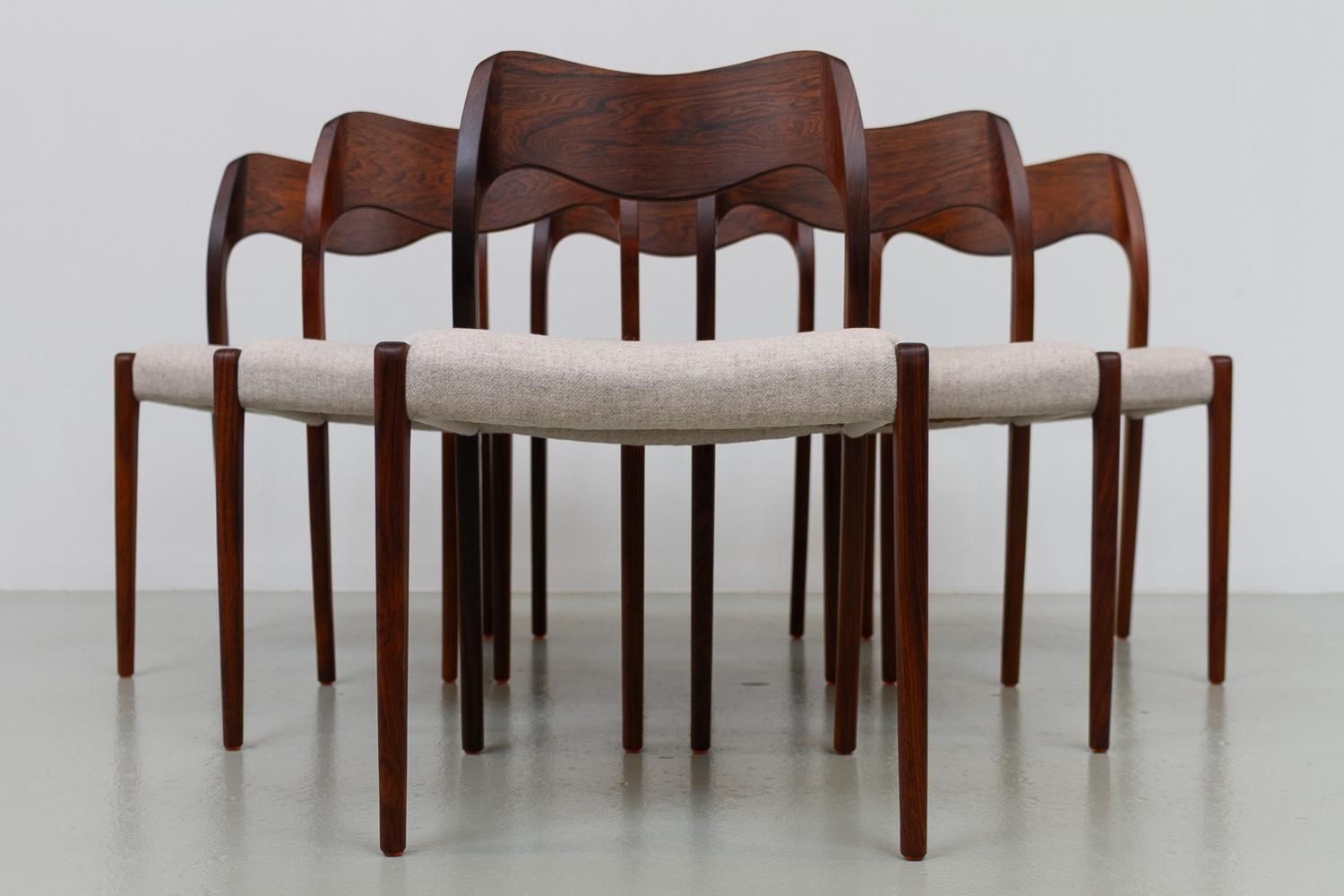 Danish Rosewood Chairs Model 71 By Niels O. Møller, 1970s. Set Of 6. photo 6176.0