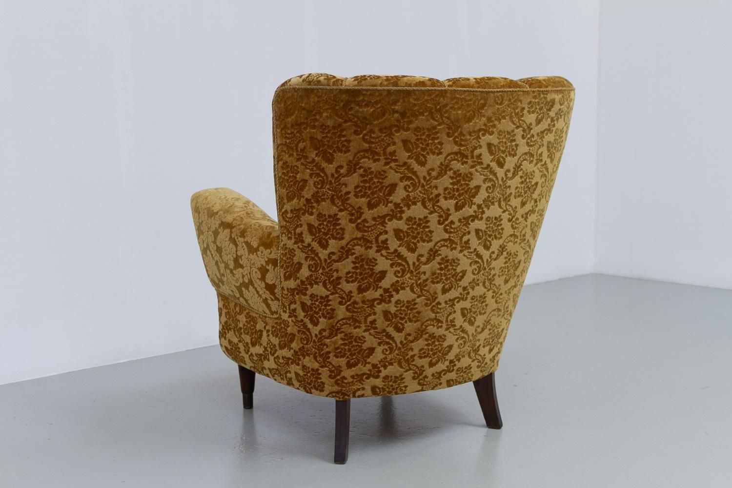 Furniture Danish Art Deco Lounge Chair In Golden Yellow Velvet, 1940s. photo