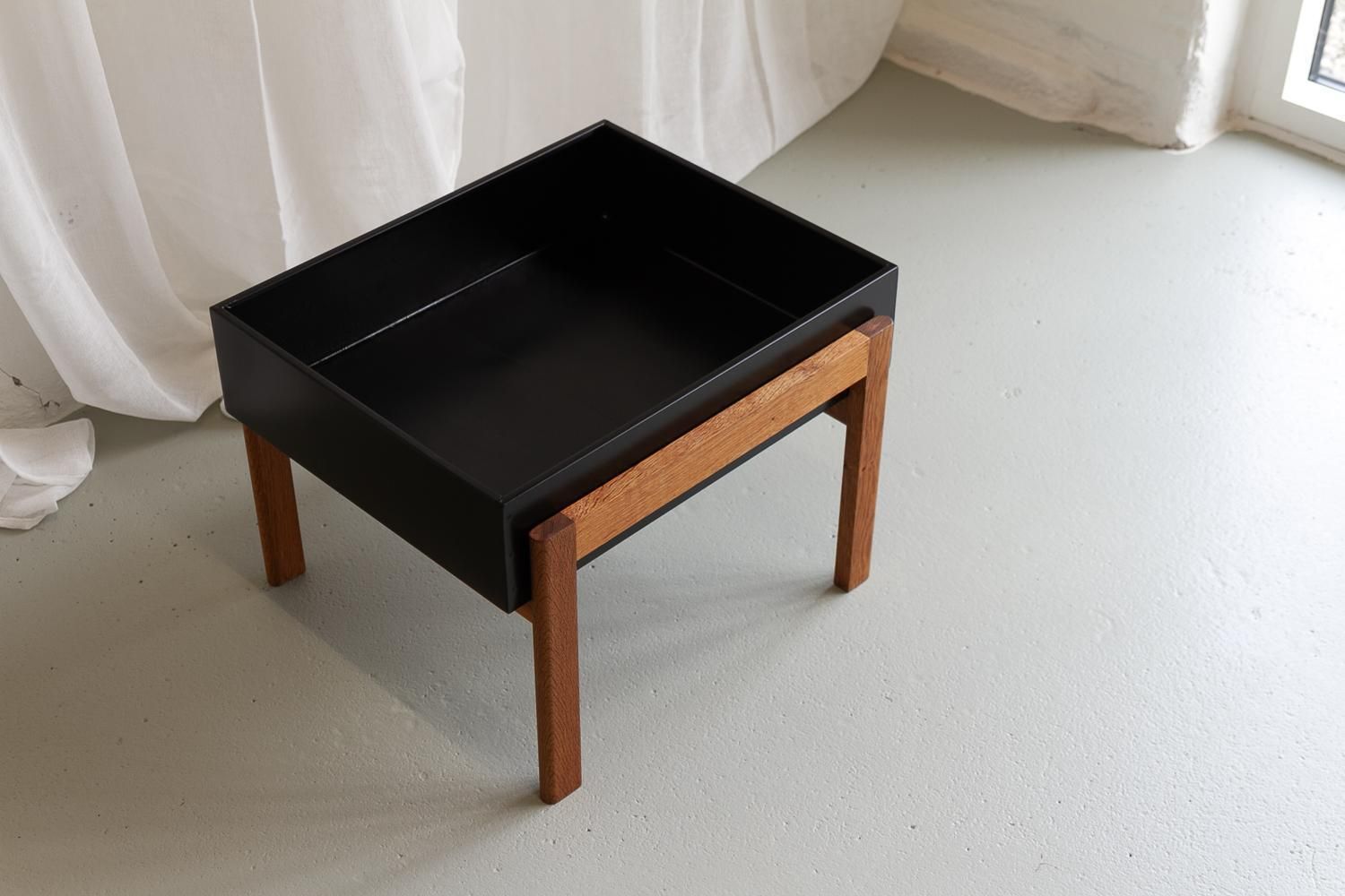 386.0 Danish Modern Oak Planter, 1960s. photo