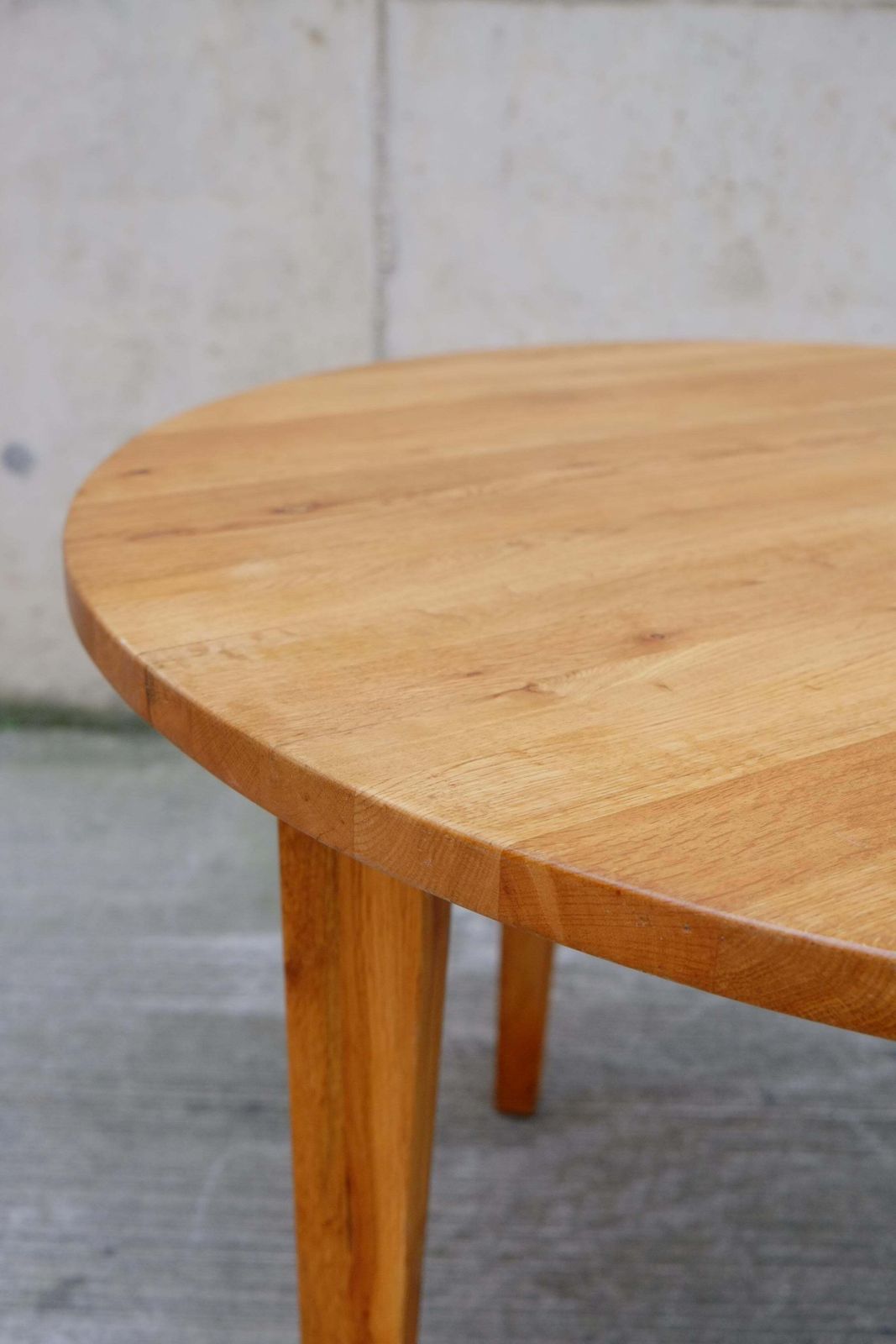 Mid Century Solid Pine Round Breakfast Dining Table With Removable Legs photo vinterior