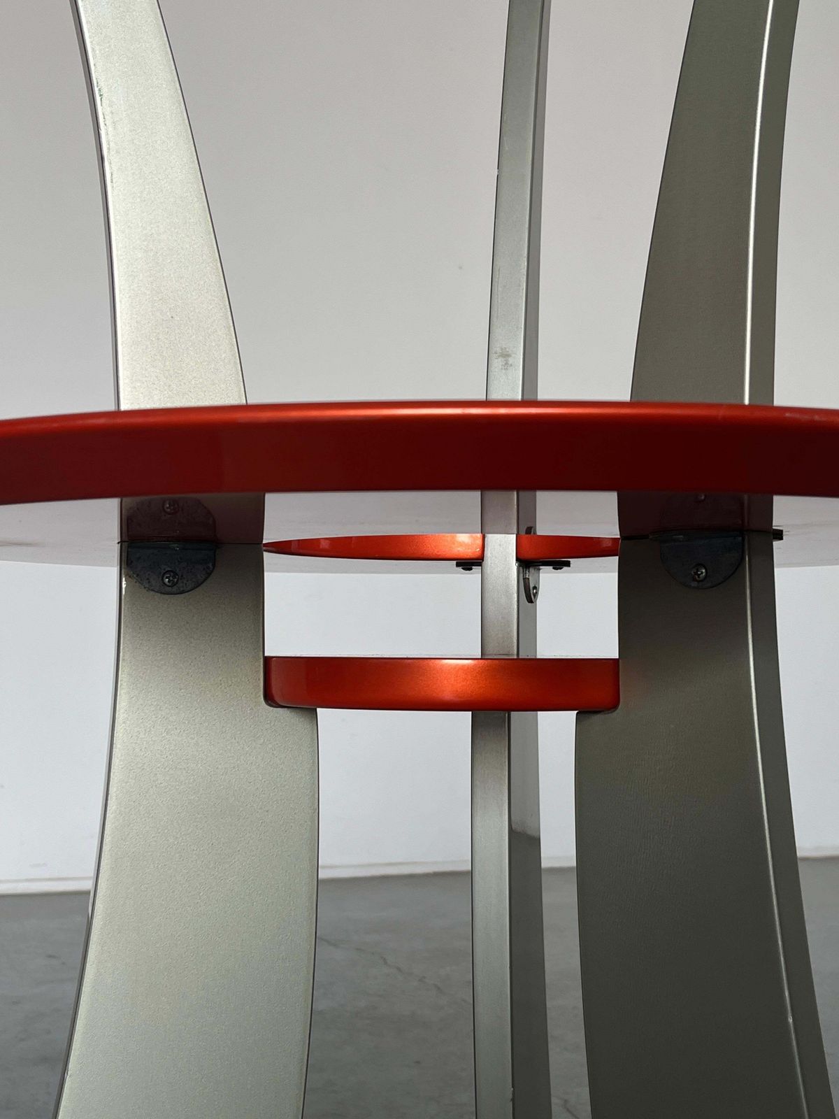 Orchidea Side Table, Massimo Morozzi For Archizoom, Silver And Orange, 80s Italy photo vinterior
