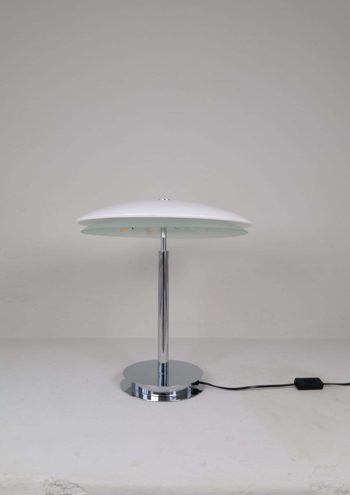Space Age Fontana Arte "Tris" Glass Table Lamp With Chrome Base Italy, Ca 2000 photo vinterior