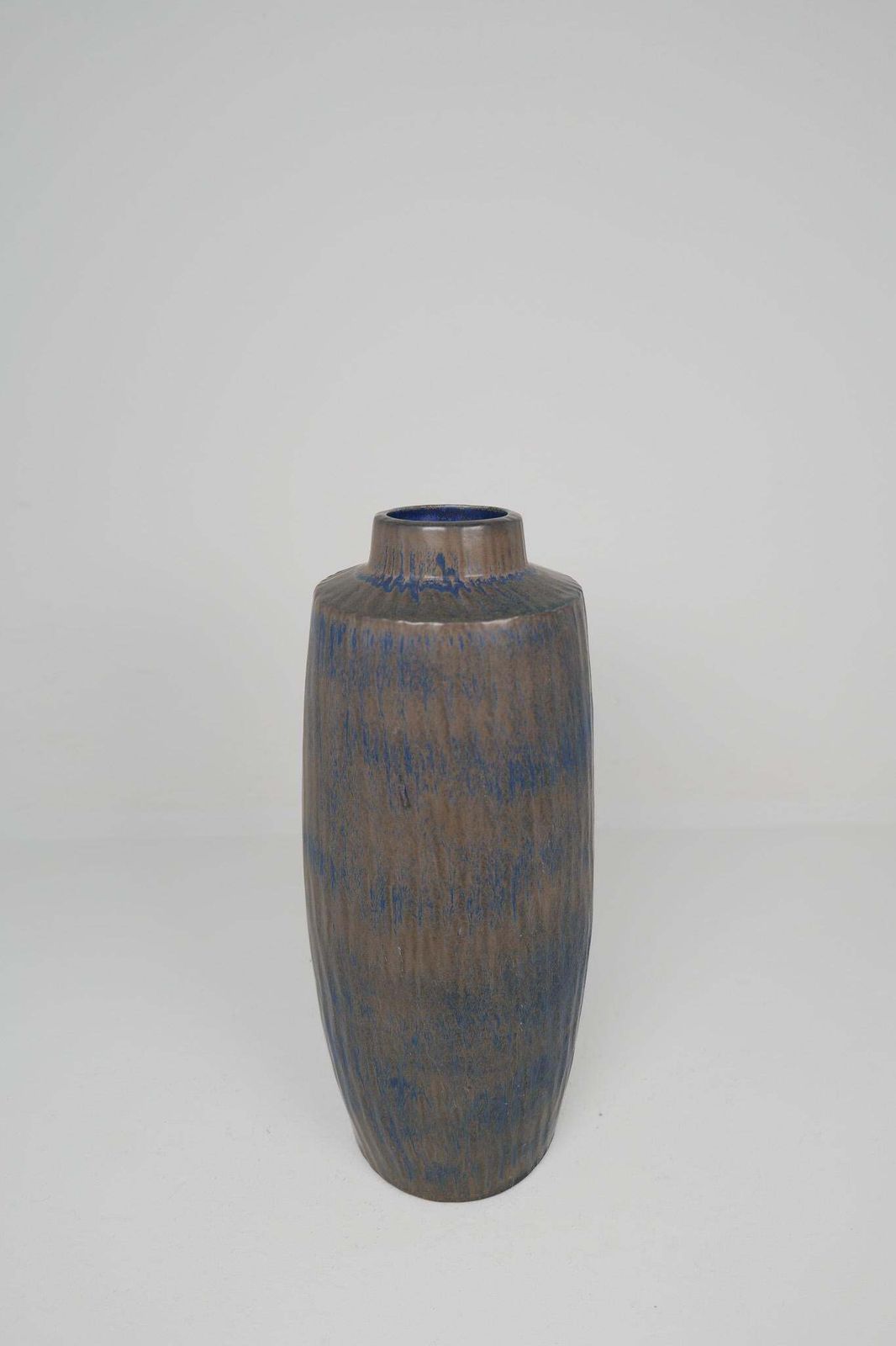Midcentury Modern Large Ceramic Vase Rubus Gunnar Nylund Rörstrand, Sweden photo vintage
