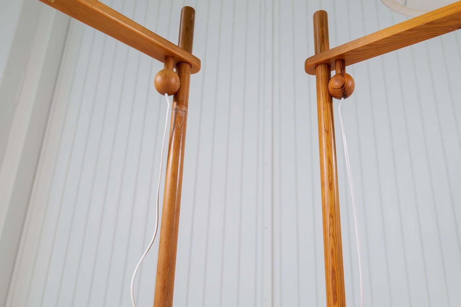photo buy Scandinavian Modern Sculptural Floor Lamps In Pine, Yngve Ekström Sweden 1970s