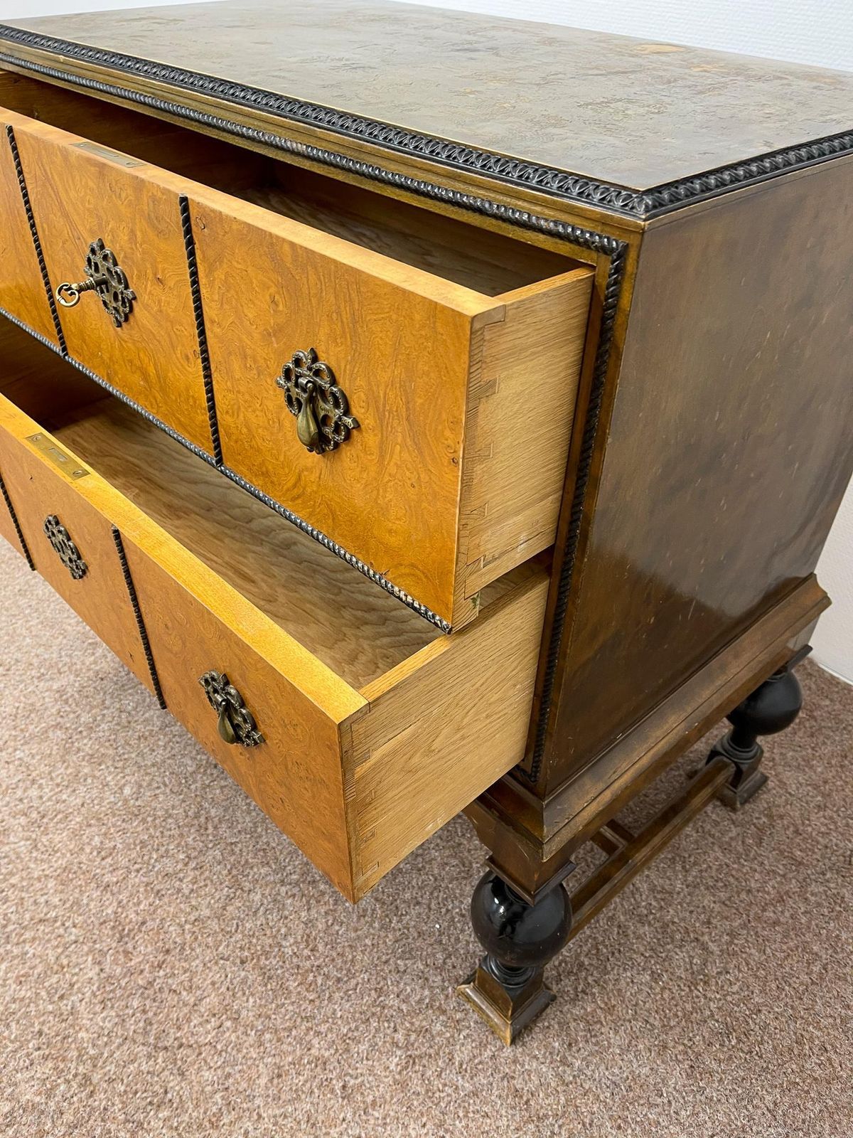 photo vintage Art Deco Chest Of Drawers Attributed To Carl Malmsten, Sweden, 1920s