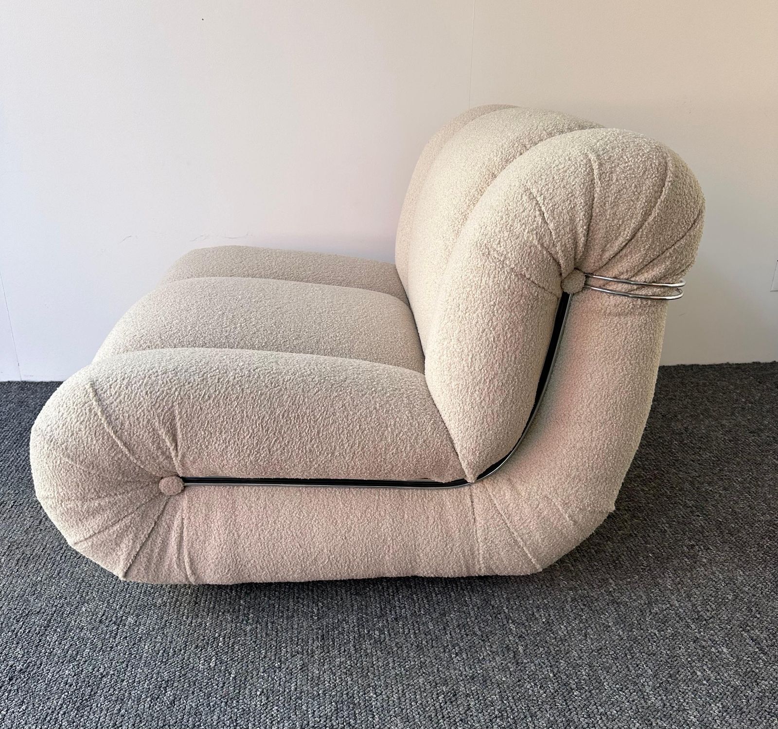 photo for sale Pair Of Velasquez Slipper Chairs By Mimo Padova. Italy, 1970s