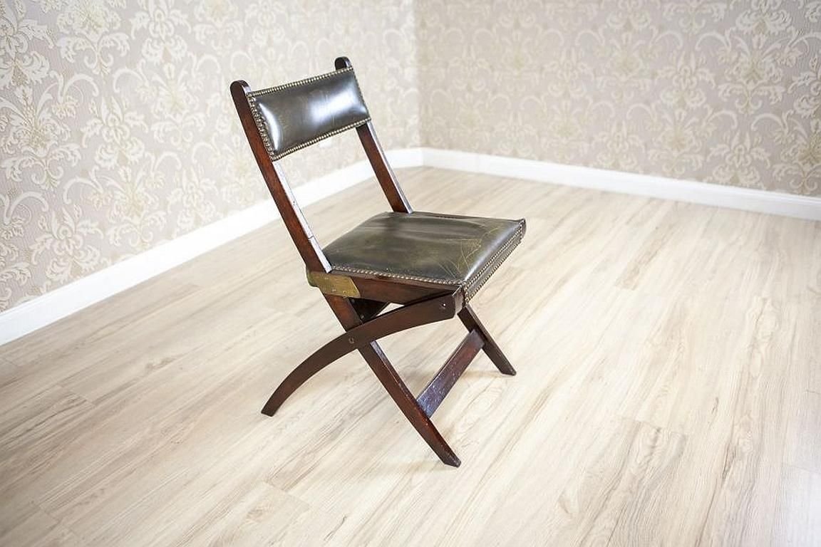 20th Century Walnut Folding Chair Upholstered With Dark Green Leather photo furniture