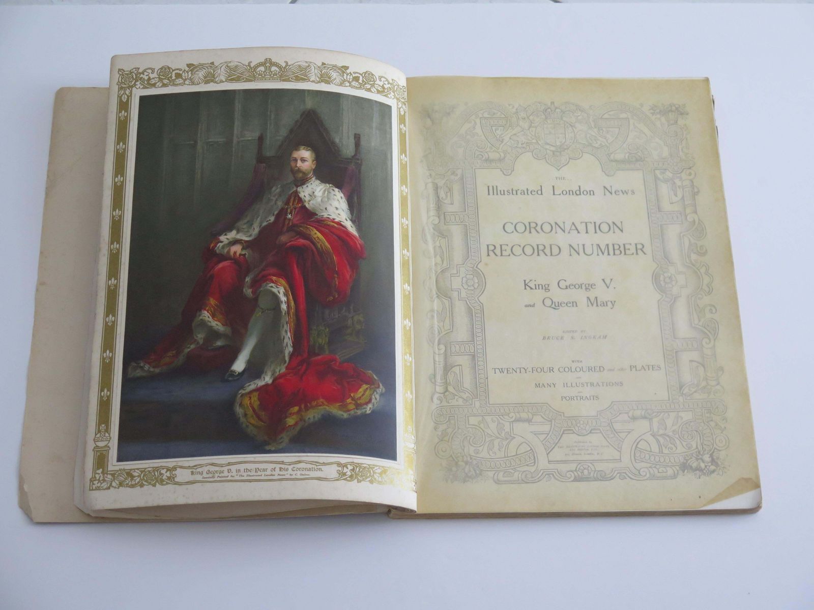 photo vinterior Coronation Record Of King George V By The Illustrated London News , London 1911