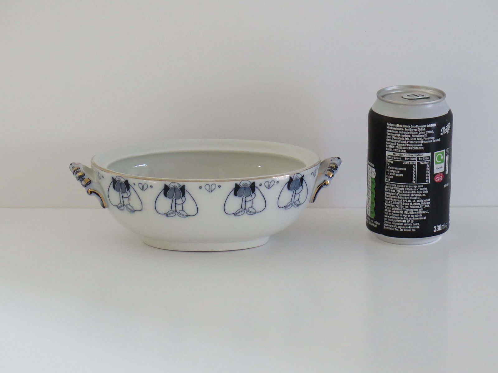 photo vintage 19th C. Art Nouveau Sauce Tureen Blue & White Tulip Ptn By Keeling & Co, Ca 1887