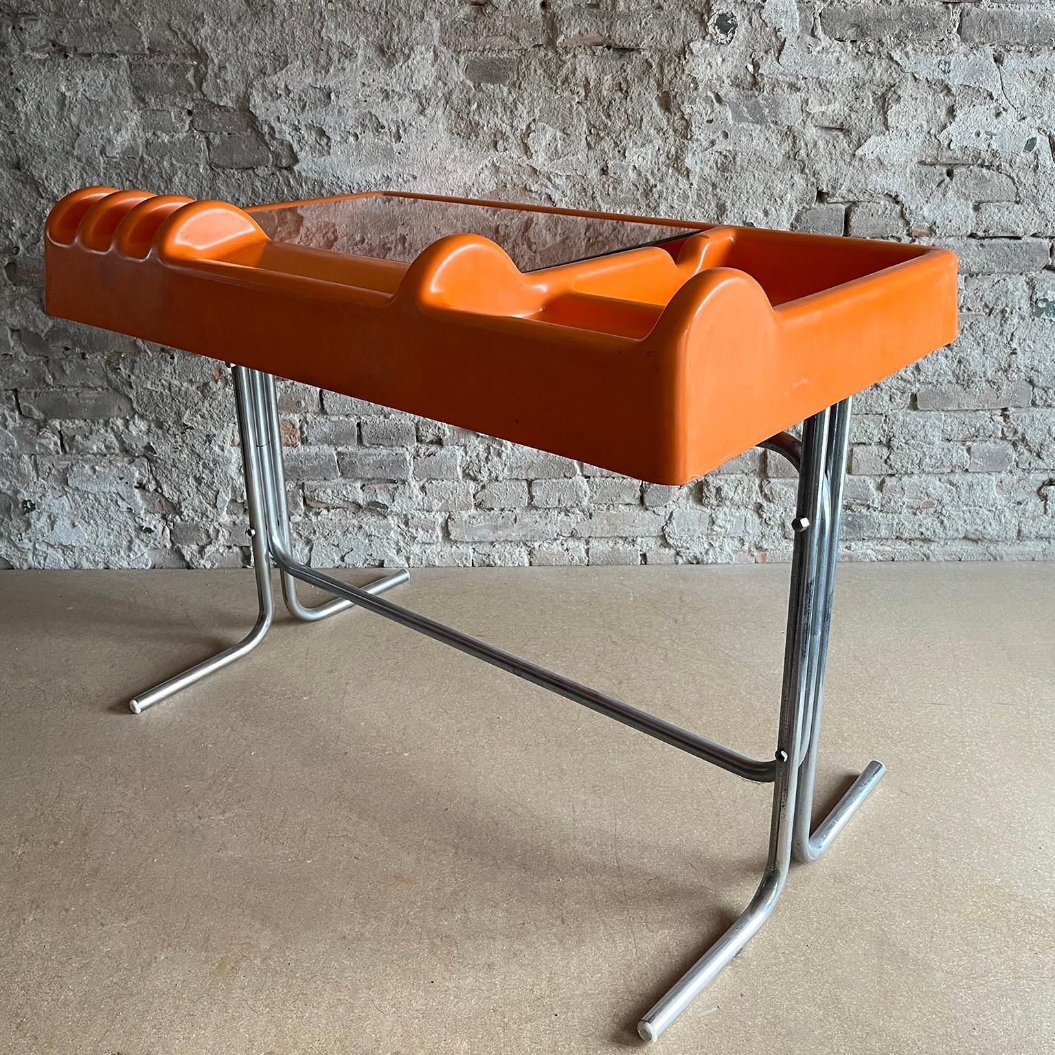 Space Age Orix Orange Writing Desk By Vittorio Parigi And Nani Prina For Molteni photo 2680.0