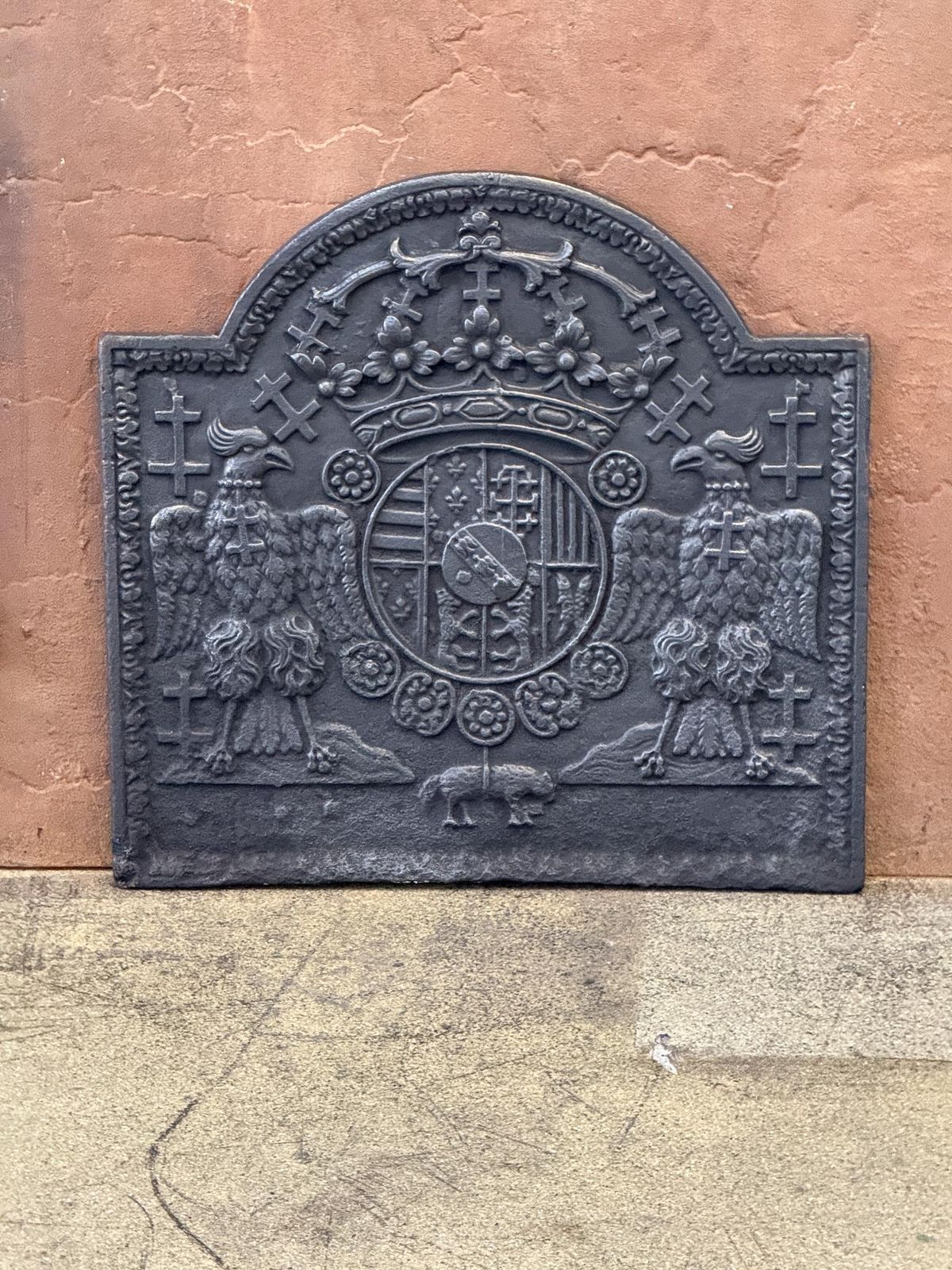 Home Fixtures French 'Arms Of Lorraine' Fireback, Louis XIV Period photo