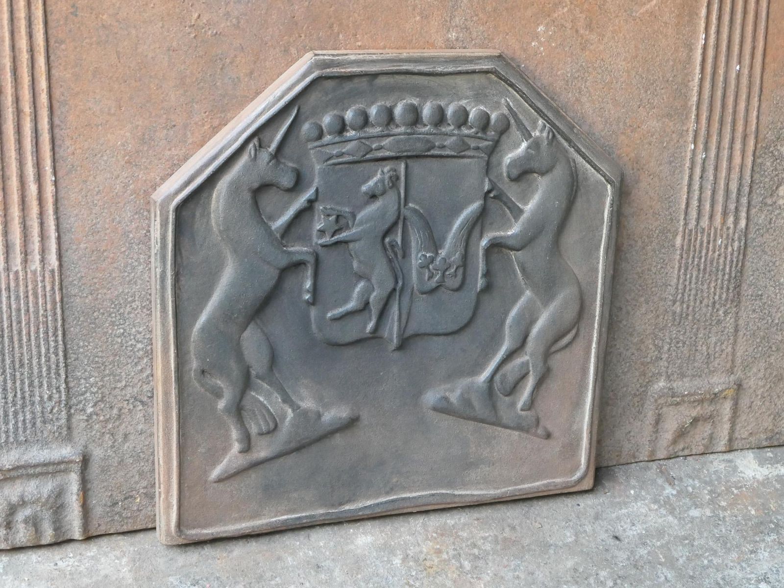 20th Century French Napoleon III Style 'Coat Of Arms' Fireback / Backsplash photo vinterior