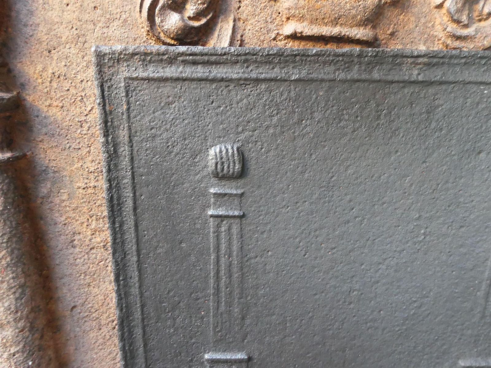Small French 'Pillars Of Freedom' Fireback / Backsplash, Early 19th Century photo vinterior