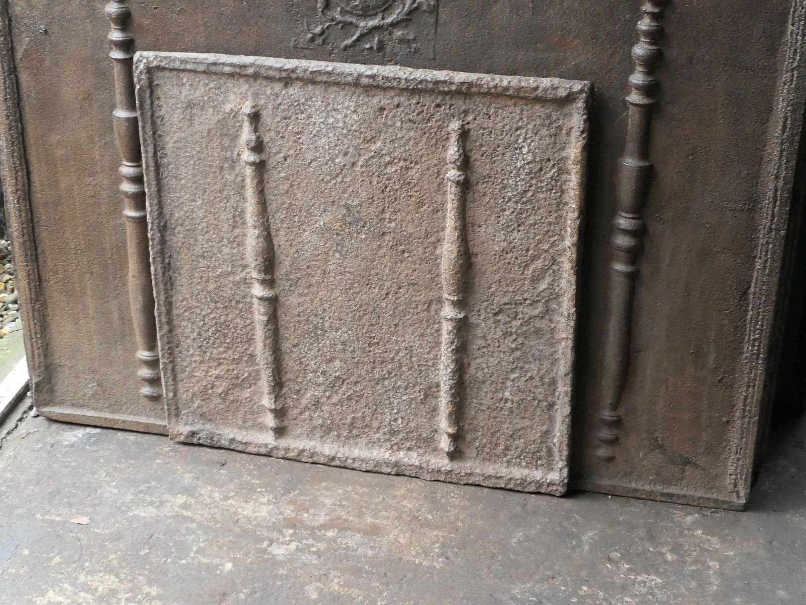 French 'Pillars Of Hercules' Fireback / Backsplash, Early 18th Century photo 425.0