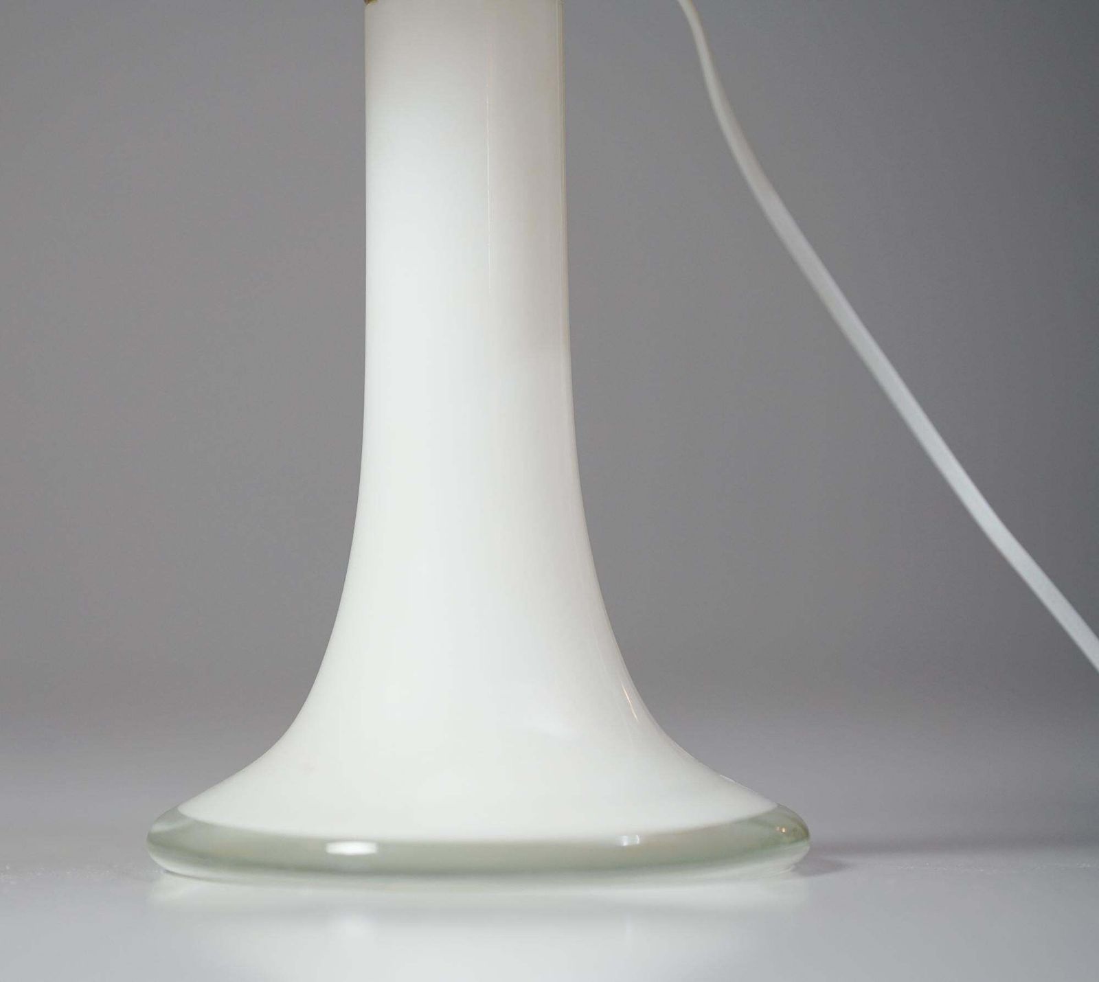 Glass Table Lamp, Lisa Johansson Pape, Orno Oy, 1960s photo vinterior