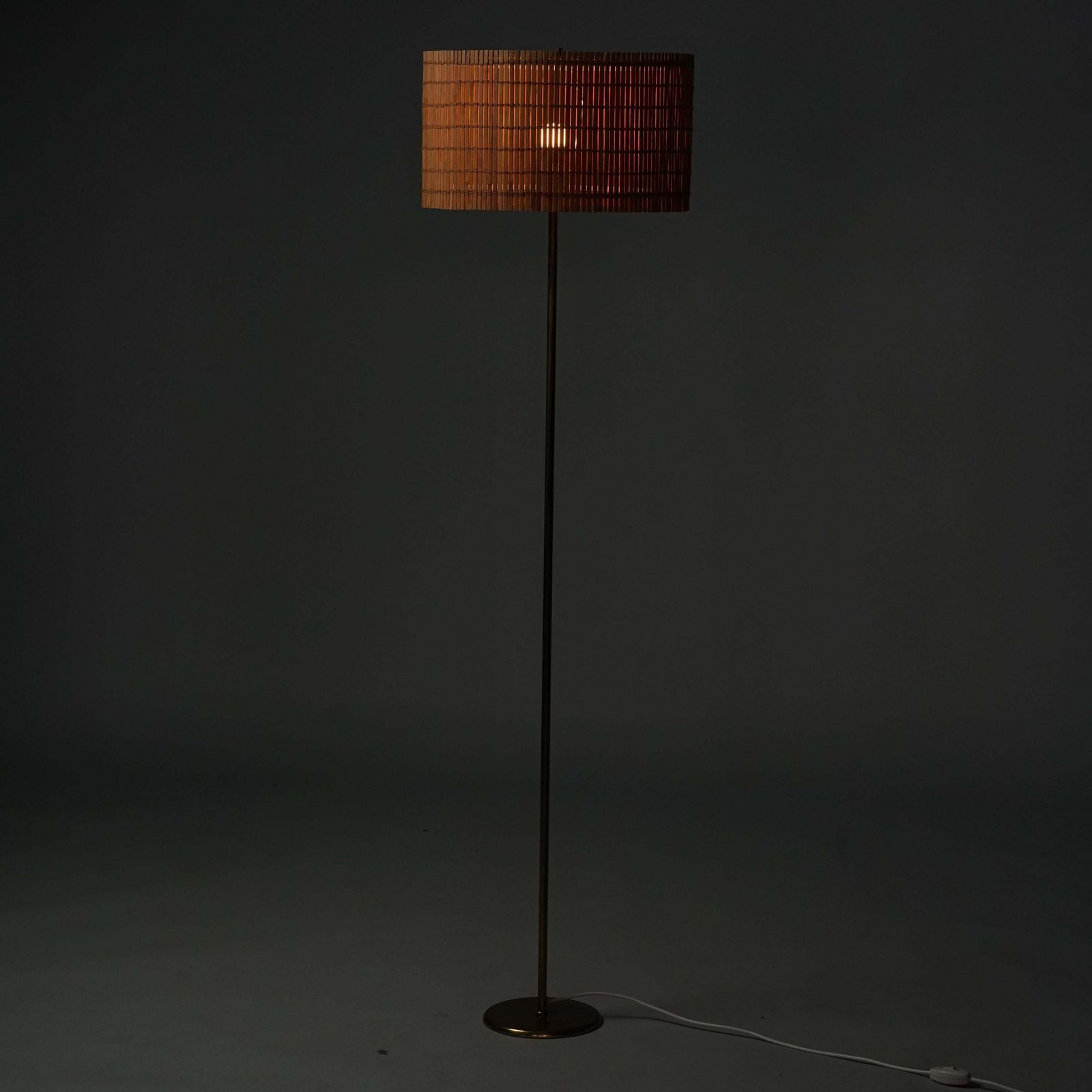 Model 9633 Floor Lamp, Paavo Tynell, Taito Oy, 1940/1950s photo for sale