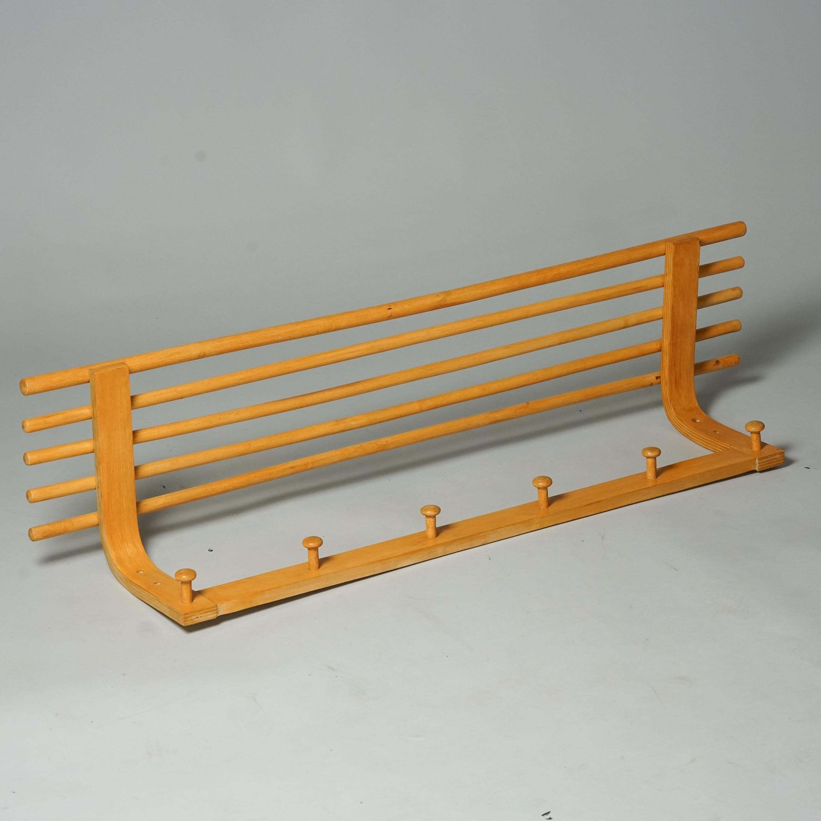 Coat Rack, Ilmari Tapiovaara, Keravan Puuteollisuus Oy, 1940/1950s photo furniture
