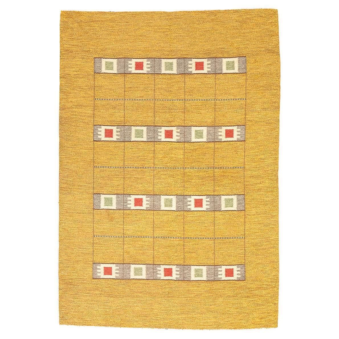 Scandinavian Rug Golden Color