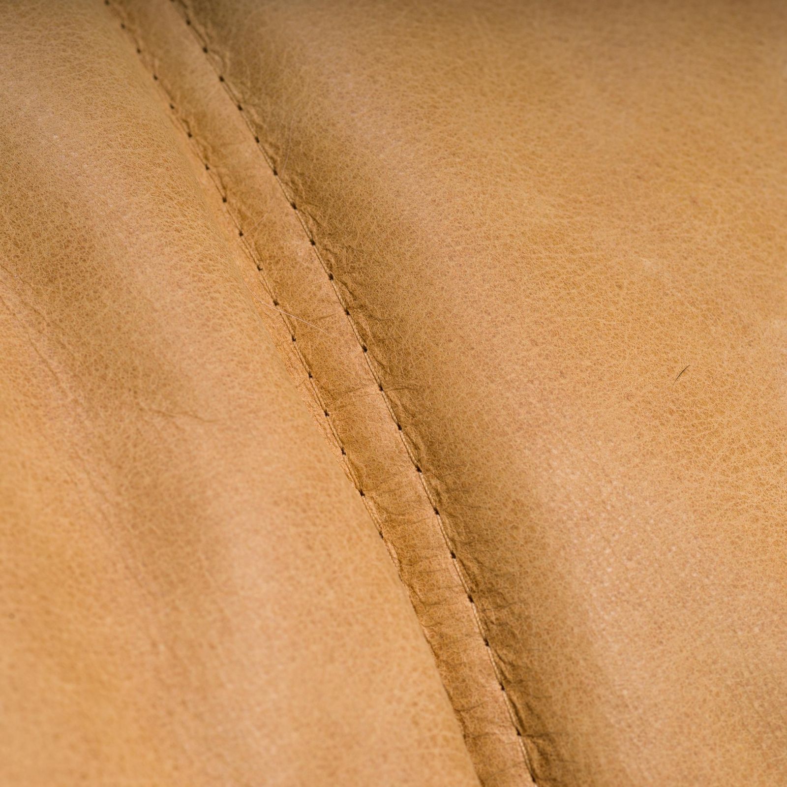 photo vintage Ligne Roset By Michel Ducaroy Camel Brown Leather Togo, Set Of Three