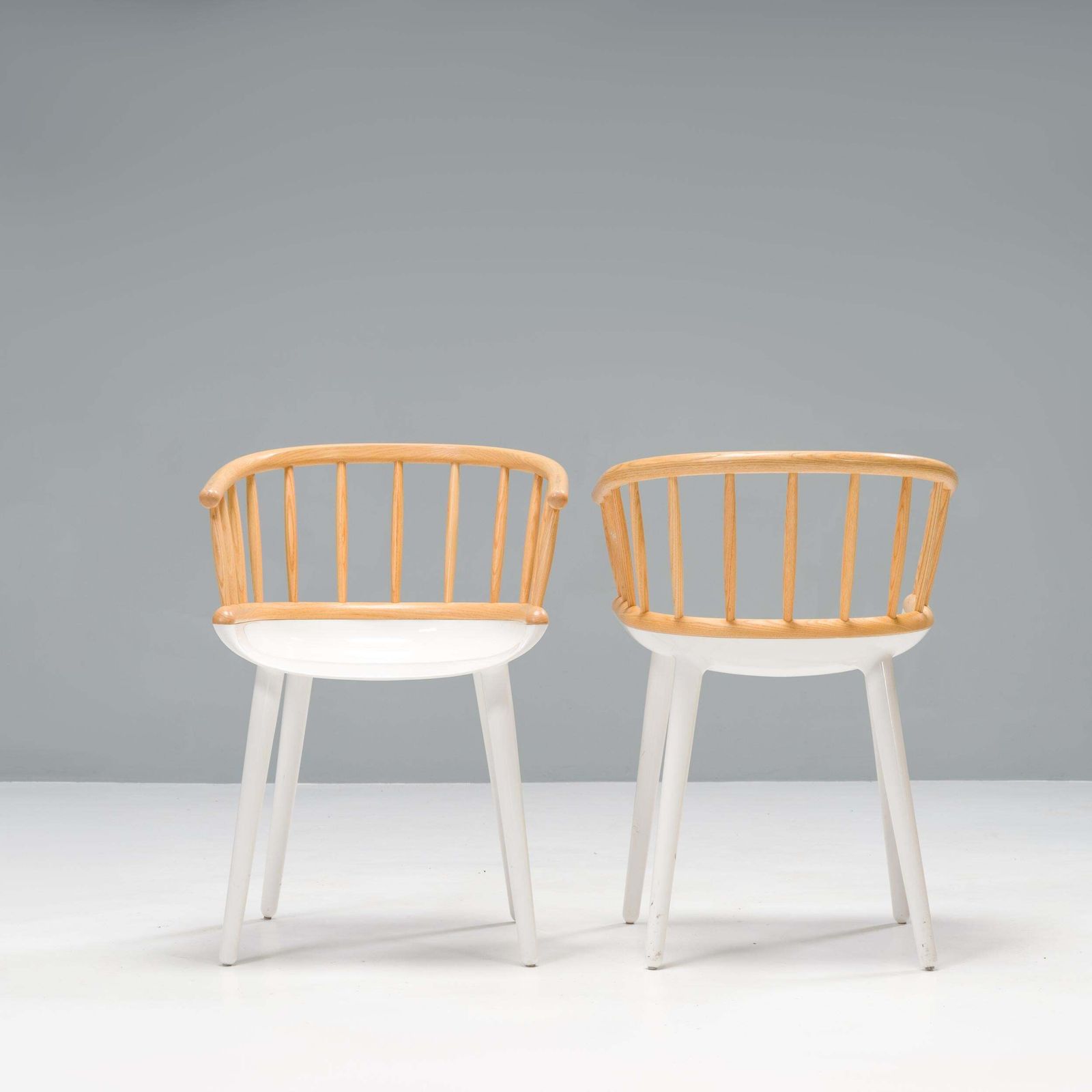 photo buy Magis White & Natural Ash Cyborg Stick Dining Chair