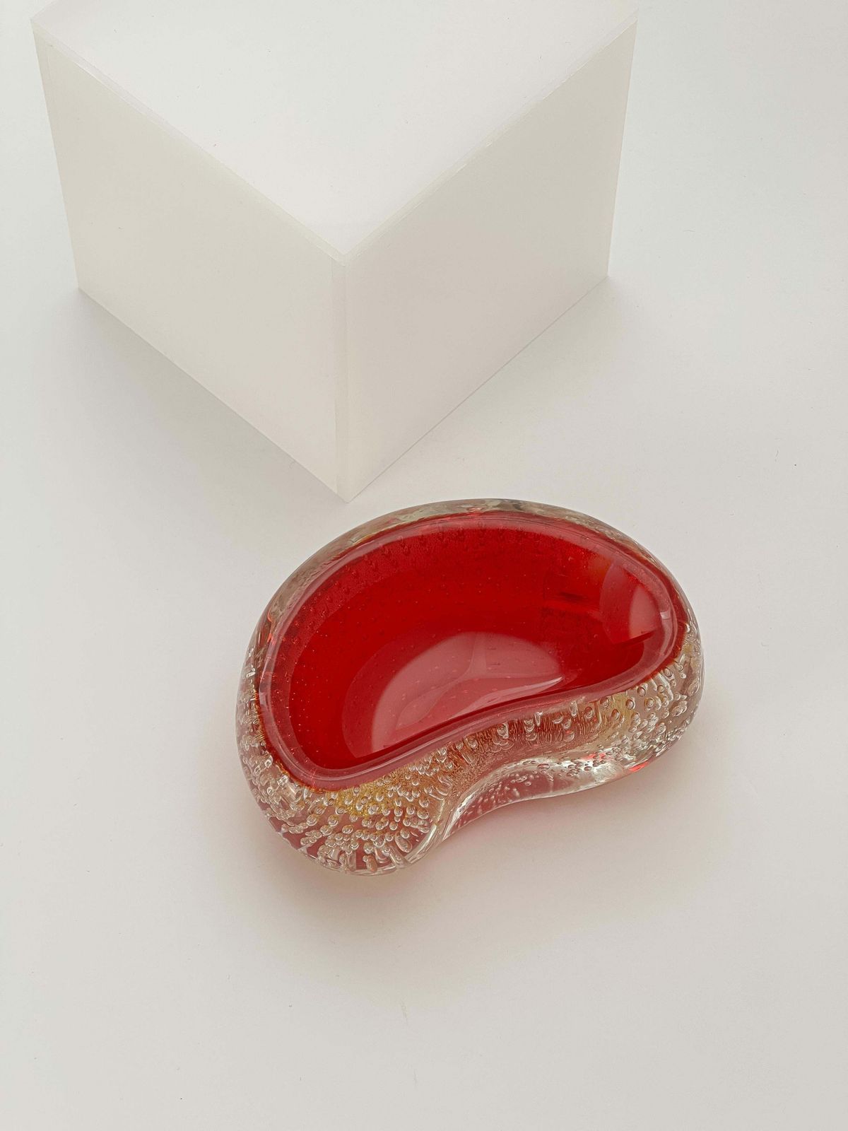 Archimede Seguso, Murano Glass Bowl, Red Sommerso, Gold Inclusion C.1950s Italy photo furniture