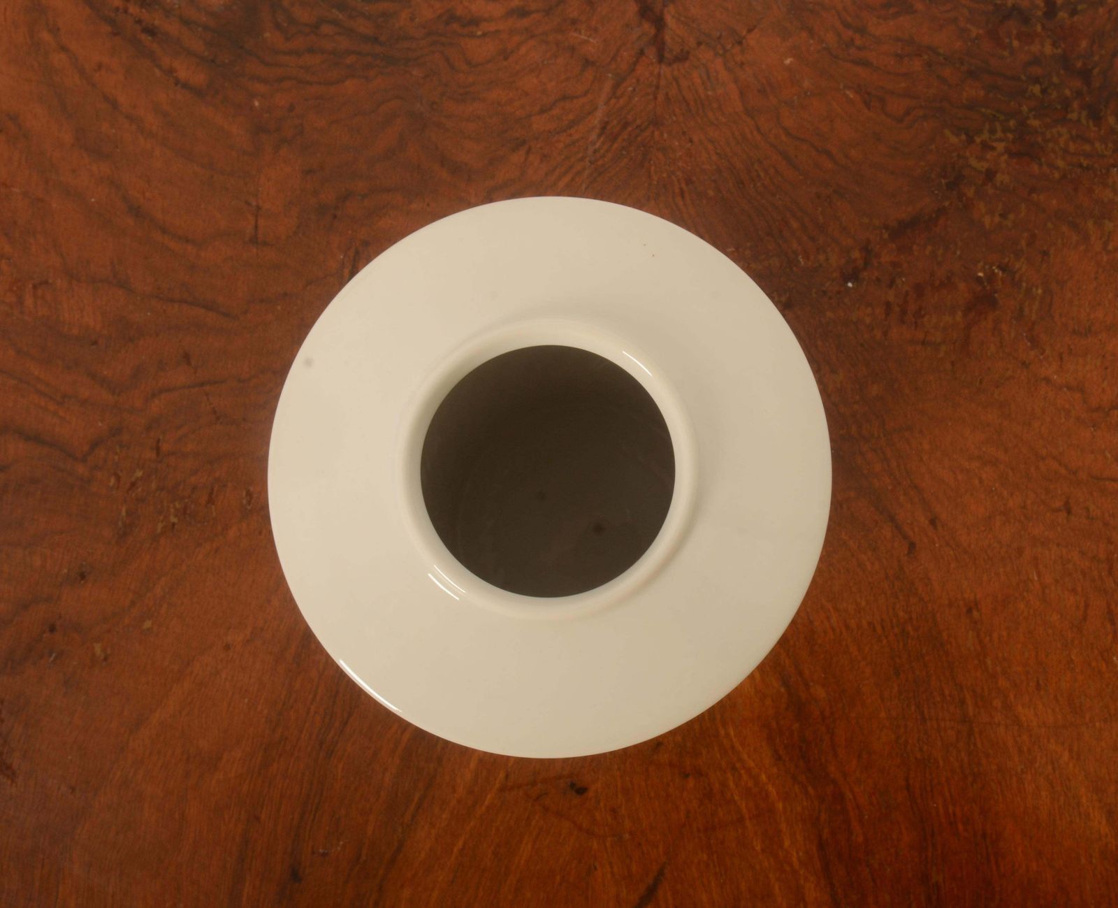 Kpm Berlin White Porcelain Vase Narzisse Designed By Siegmund Schütz photo Home Decor