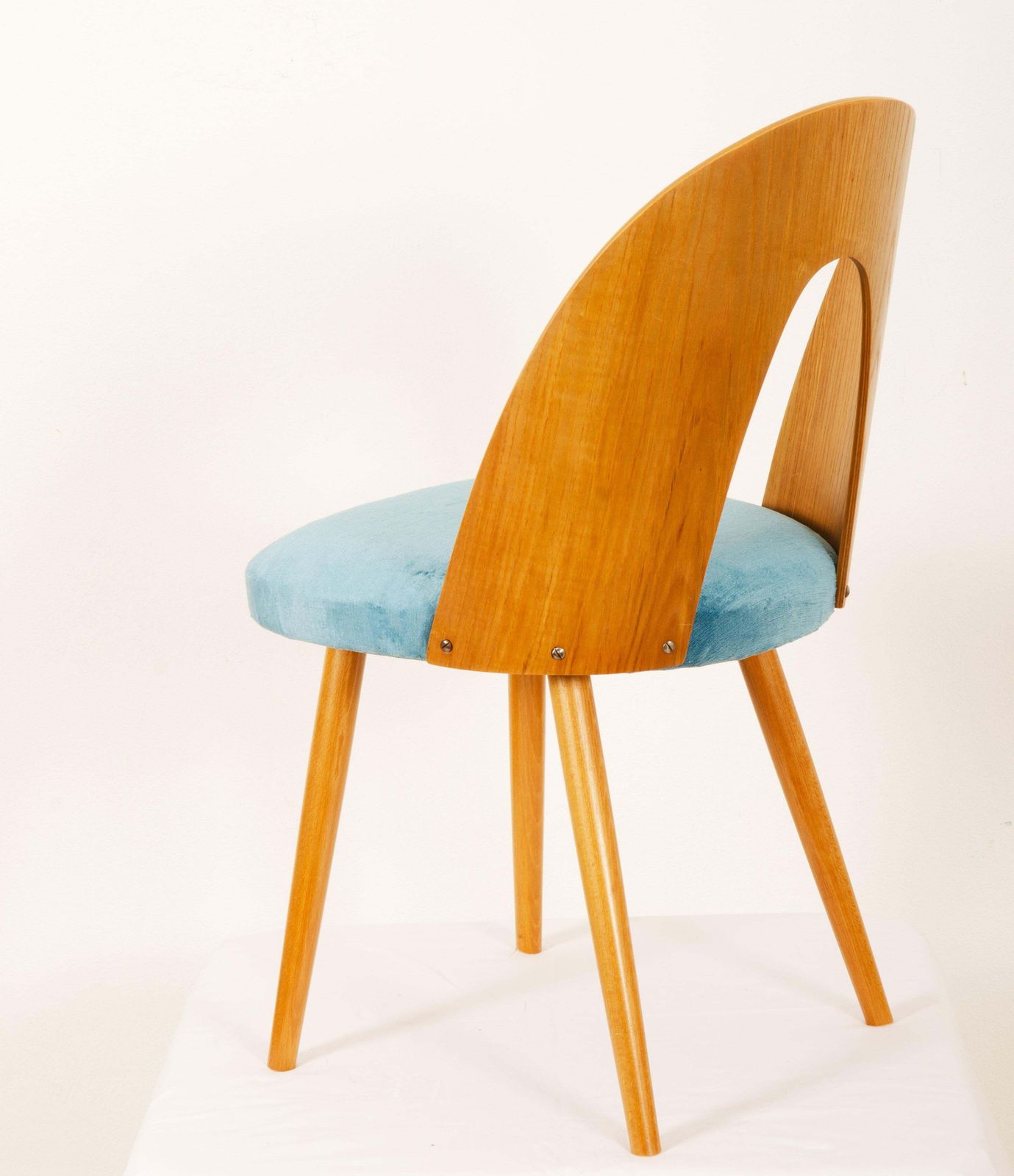 Mid Century Modern Ash Dining Chair By Antonin Suman For Tatra photo 666.0