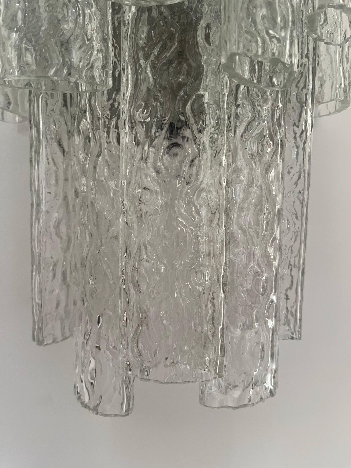 photo furniture Italian Midcentury Large Beauty Murano Wall Sconce By Venini, 1970s