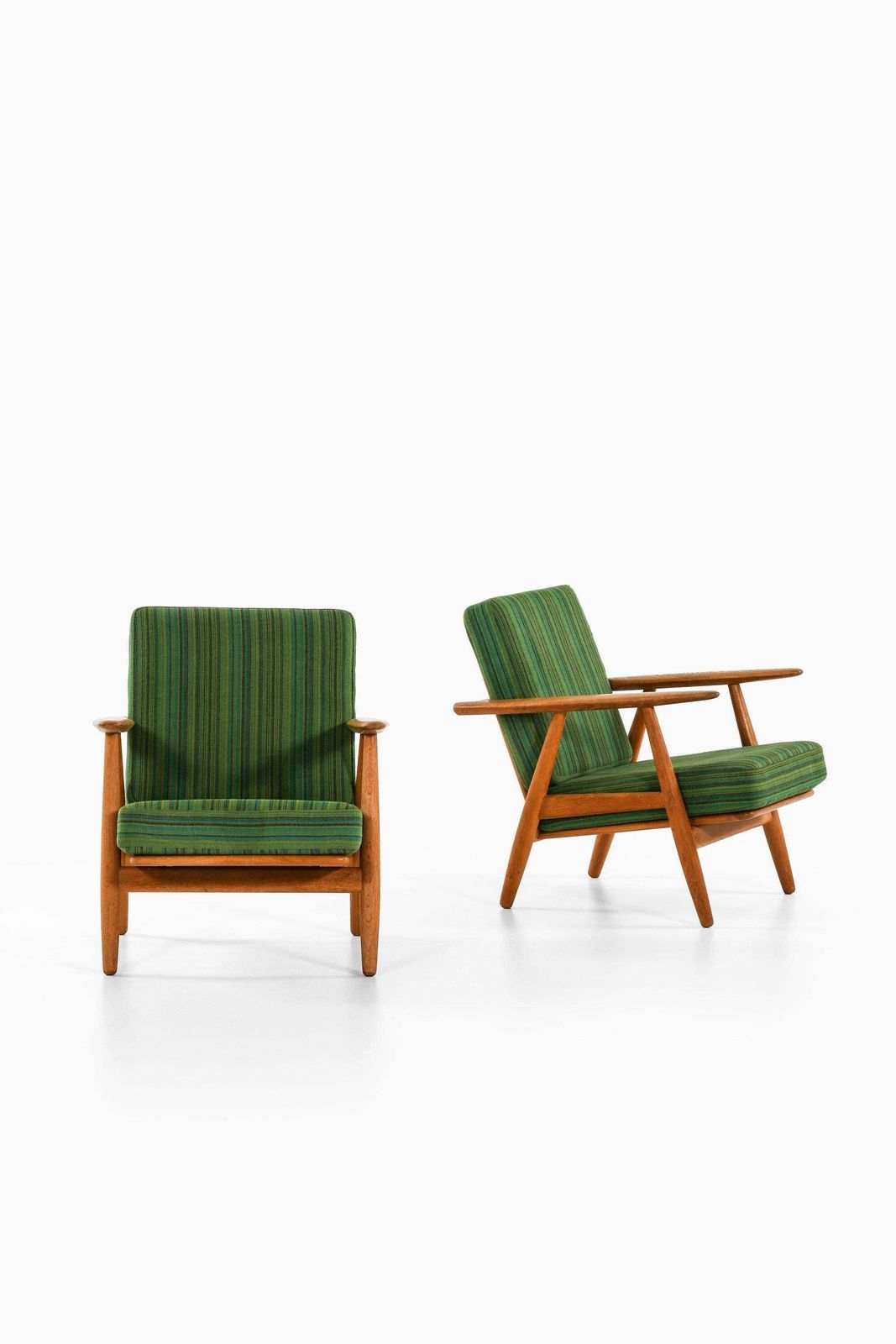 Easy Chairs In Oak With Original Fabric By Hans Wegner, 1950's photo Furniture