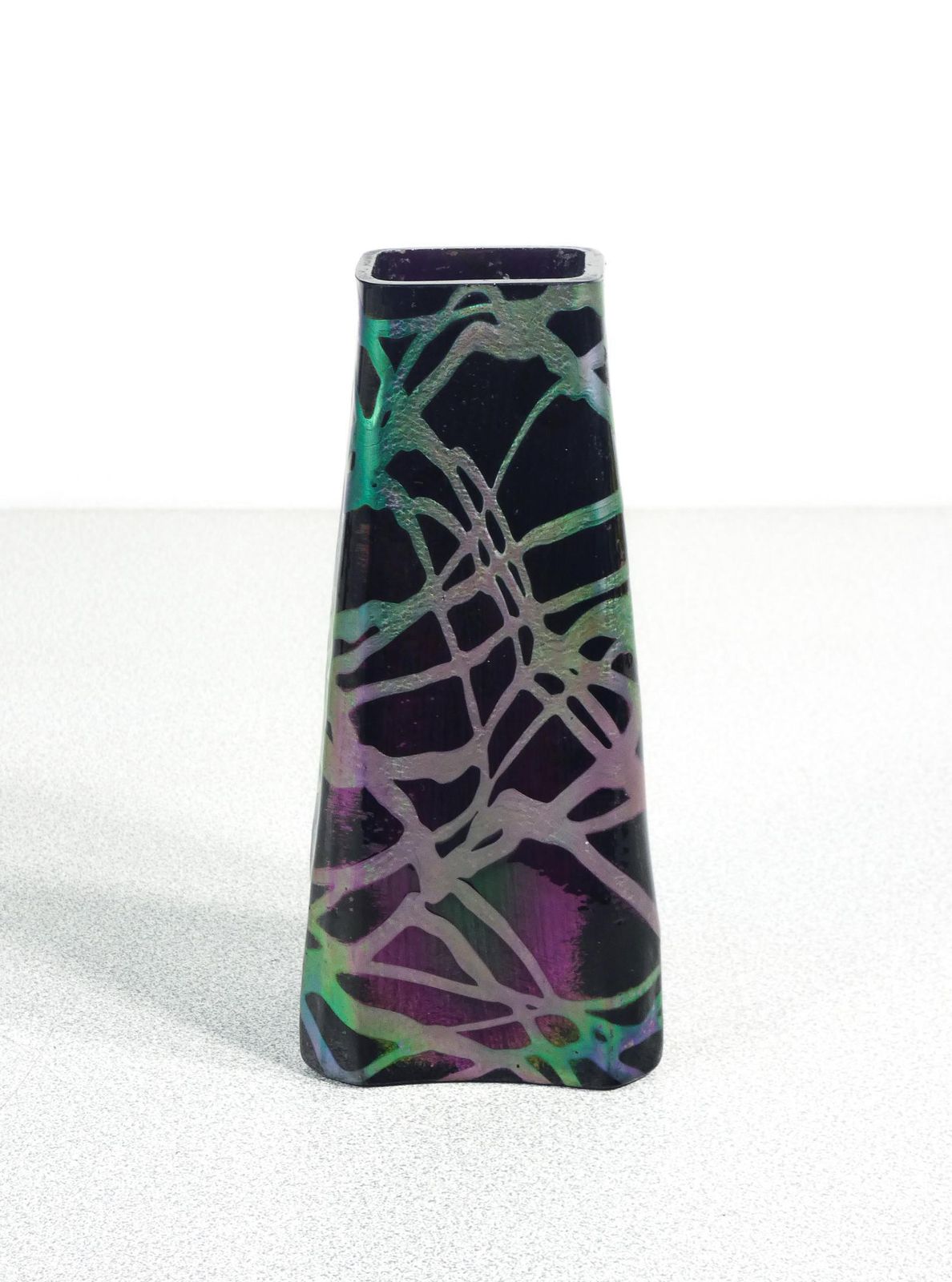 Pallme König Iridescent Blown Glass Vase. Austria, Years 10 photo vinterior