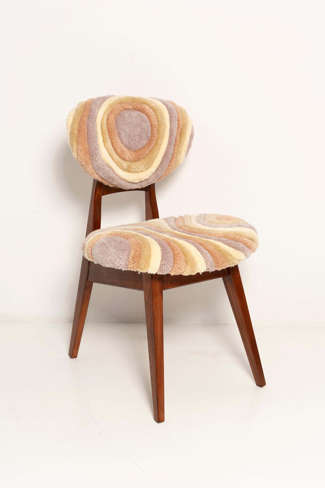 Mid Century Mushroom Chair, Handgeknoopte Beige Wollen Bekleding, Europa, Jaren 1960 photo furniture