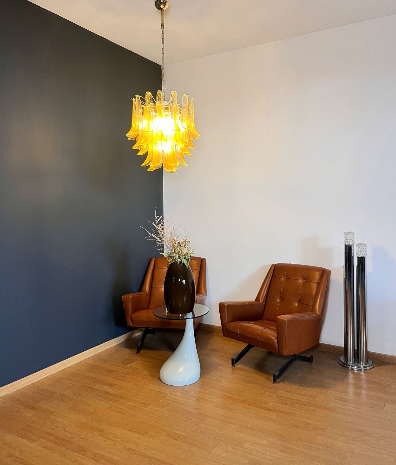 photo for sale Italian Vintage Murano Chandelier   41 Orange Glasses.