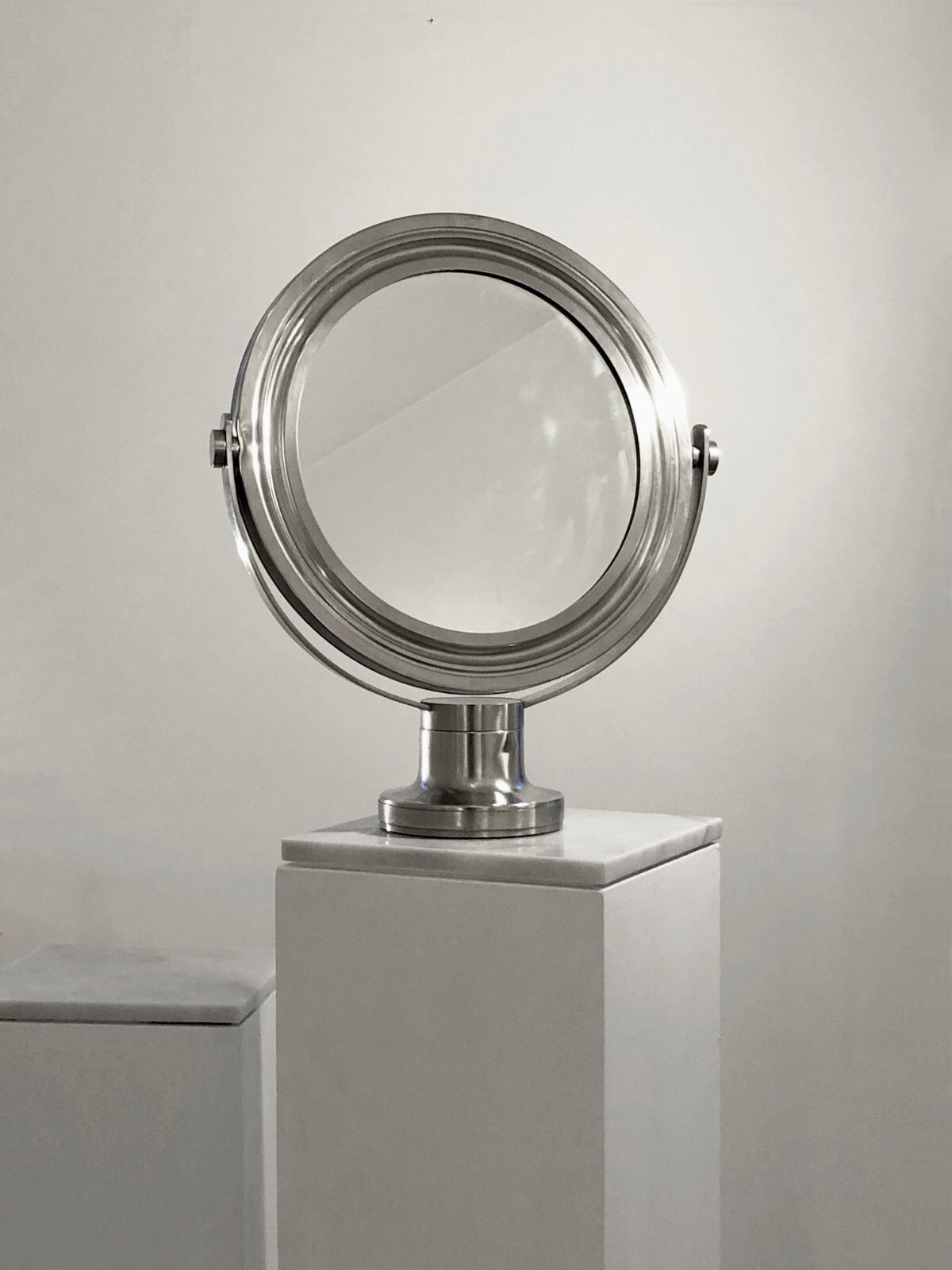 Home Decor 1970 Sergio Mazza Miroir "Narcisso" Artemide Post Modernist Space Age Guzzini photo
