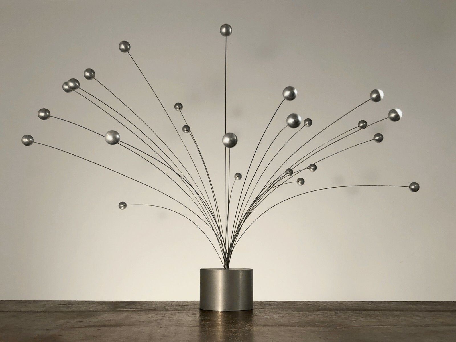photo furniture 1970 Op Art Bertoia Vasarely Post Modernist Kinetic Spray Mobile Sculpture