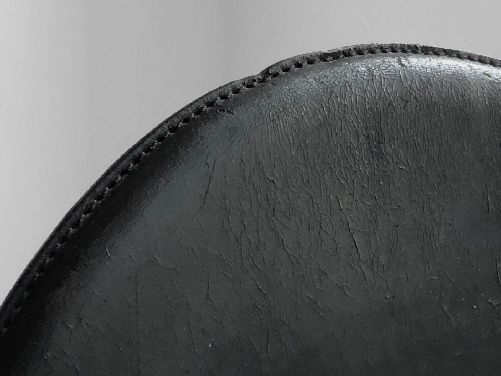 1980 1990 Post Modern Leather Chair Castelbajac Neotu Starck Szekely photo 1011.0