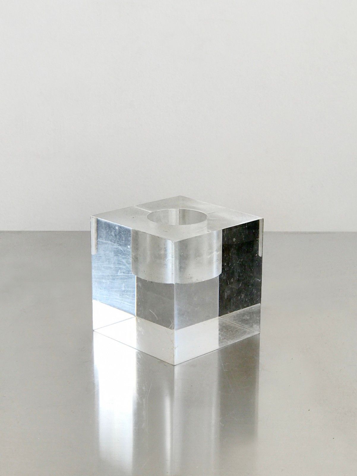 1970 Lucite Modernist Shabby Chic Space Age Plexiglas Soliflor Vase Giraudon