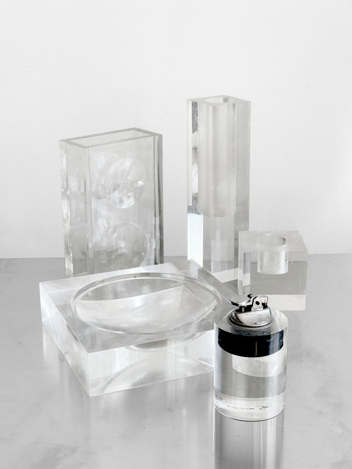 1970 Lucite Modernist Shabby Chic Space Age Plexiglas Soliflor Vase Giraudon photo furniture