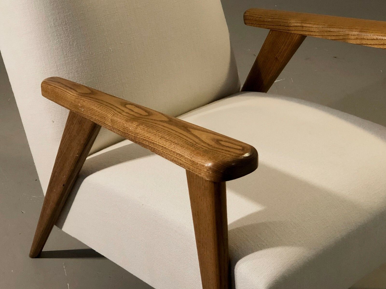 photo furniture 1950 Modernist Chair Reconstruction Free Form Motte Guariche Caillette
