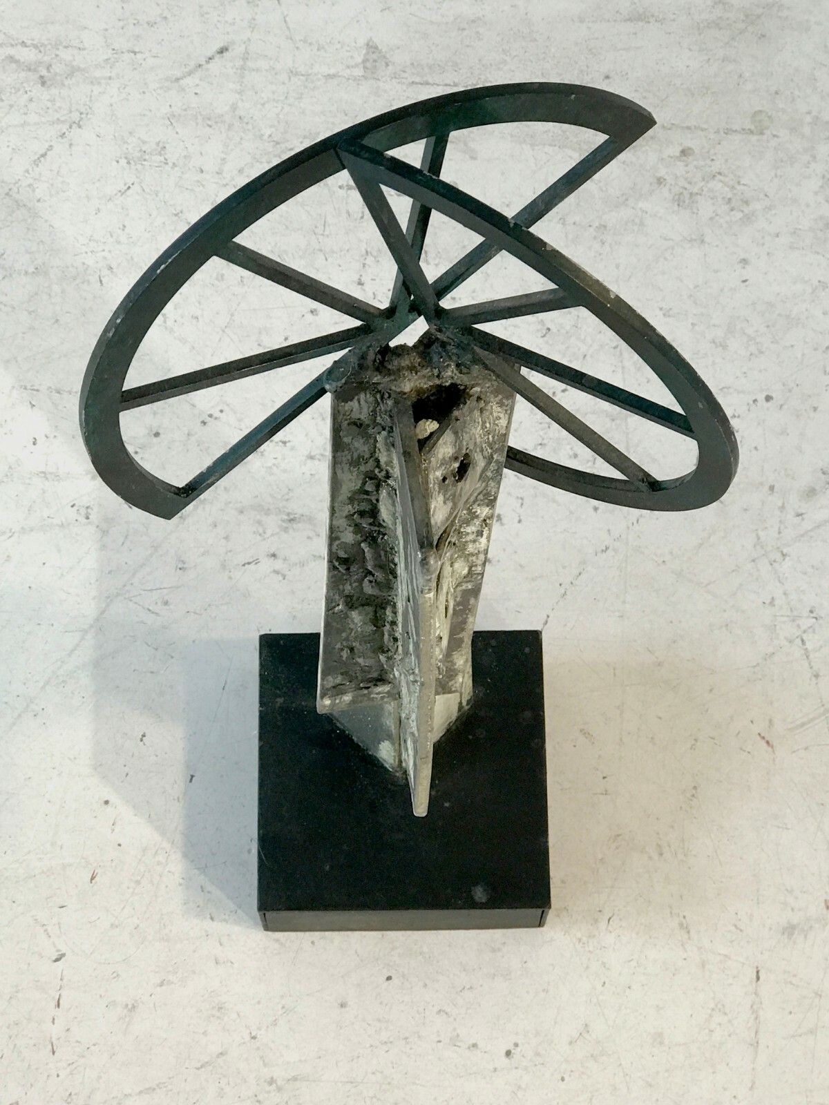 1990 Post Modernist Brutalist Sculpture Free Form Shabby Chic photo vintage