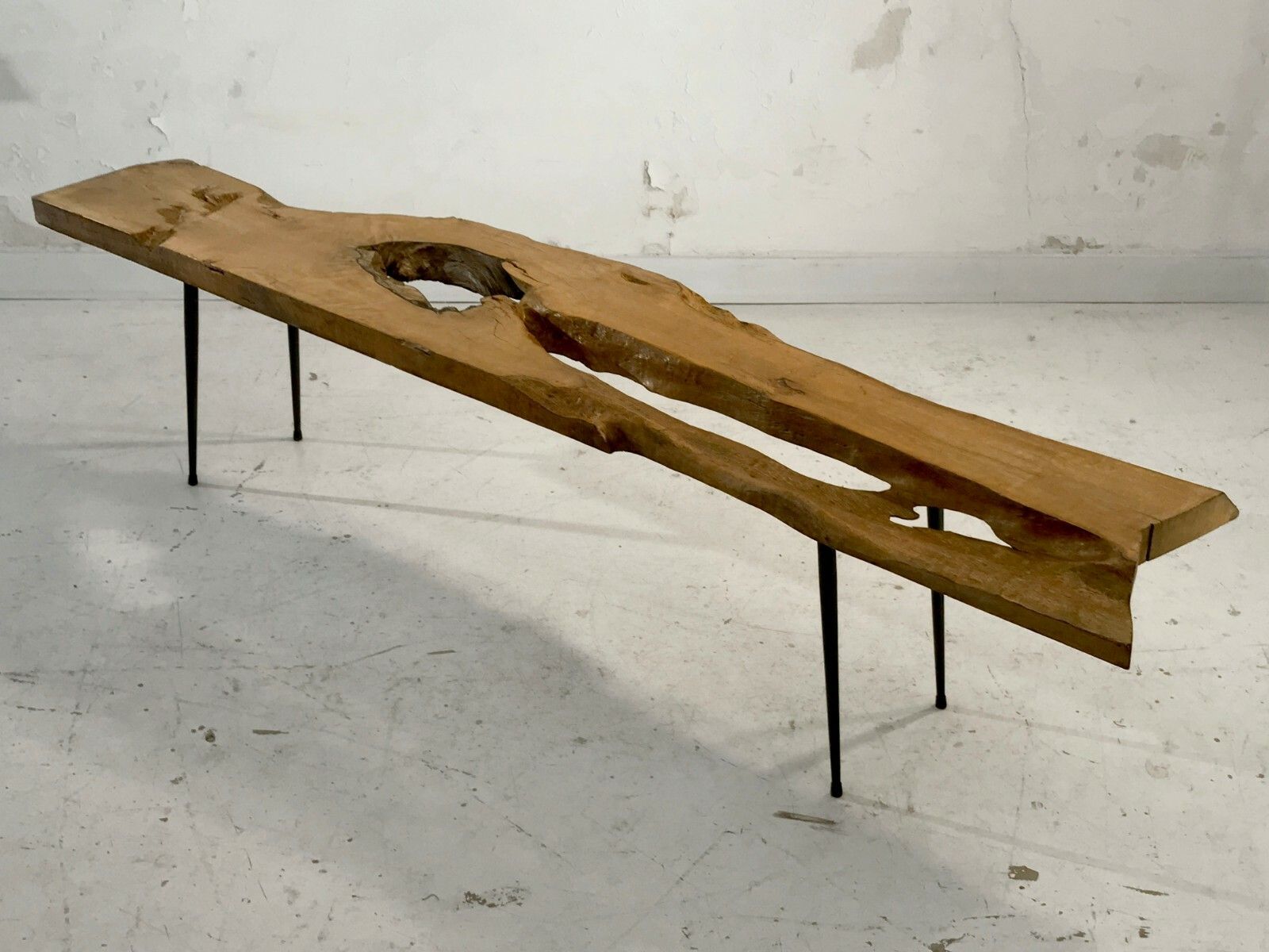 photo furniture 1950 Modernist Brutalist Free Form Coffee Table Nakashima Chapo Marolles