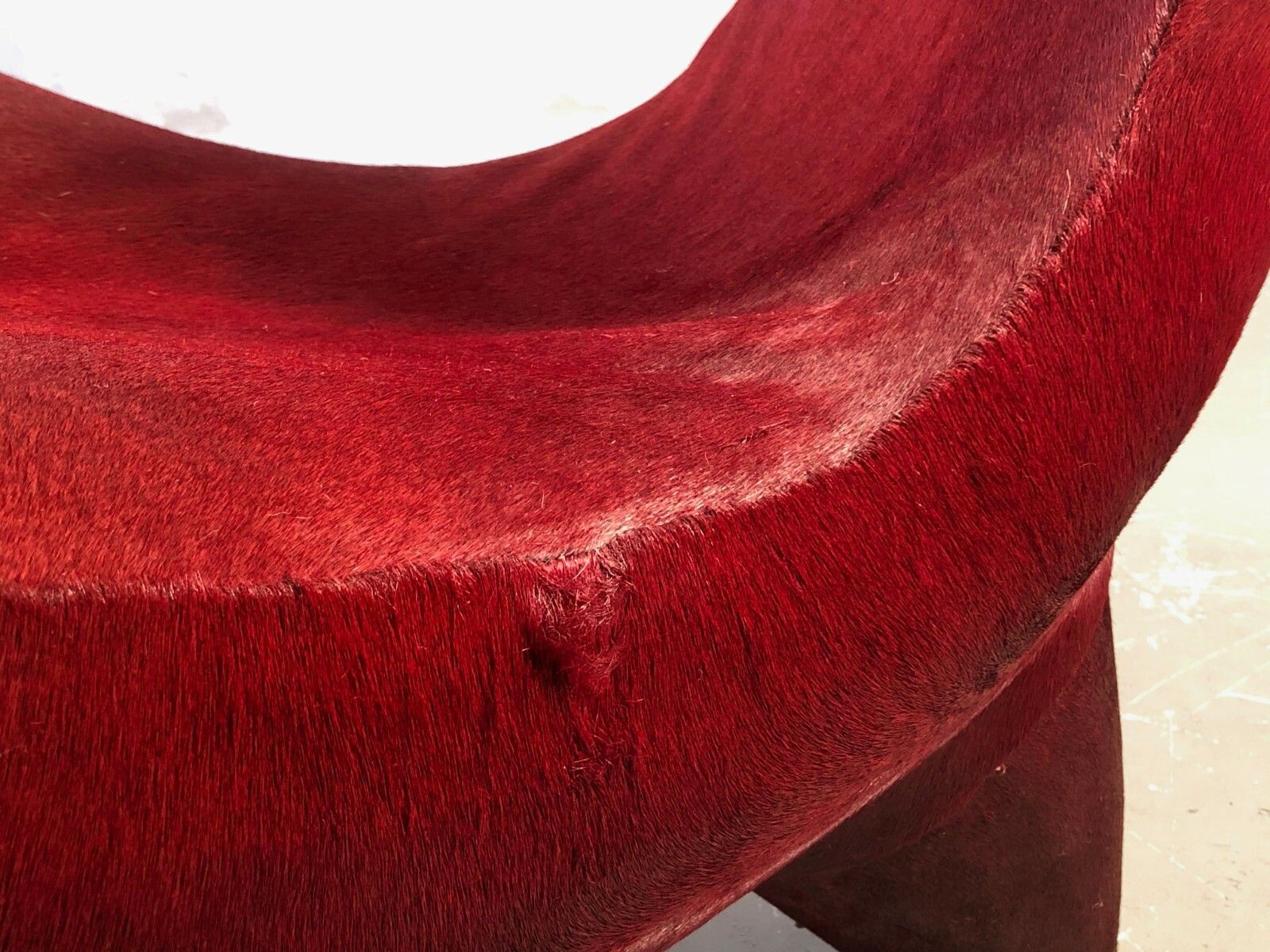 photo furniture 1990 Douglas Mont Chair Spidlight Space Age Ron Arad Marc Newson Joe Colombo