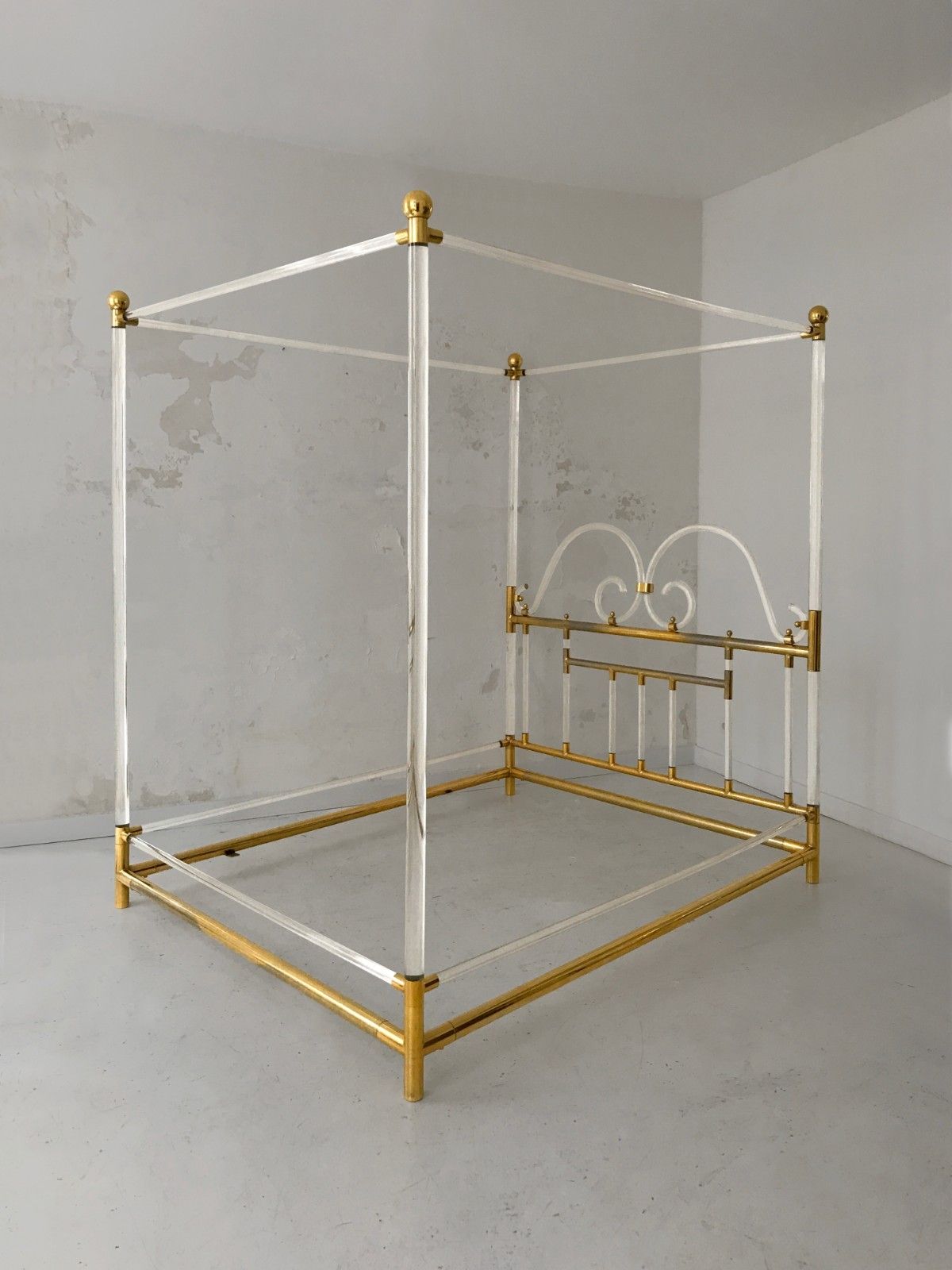 1970 Charles Hollis Jones Lucite Modernist Shabby Chic Hollywood Regency Bed