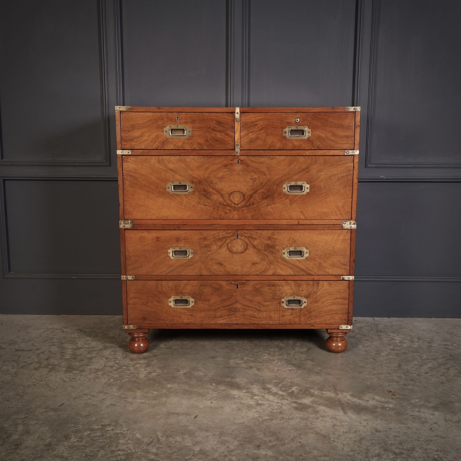 Rare Figured Walnut Military Campaign Chest photo 3835.0