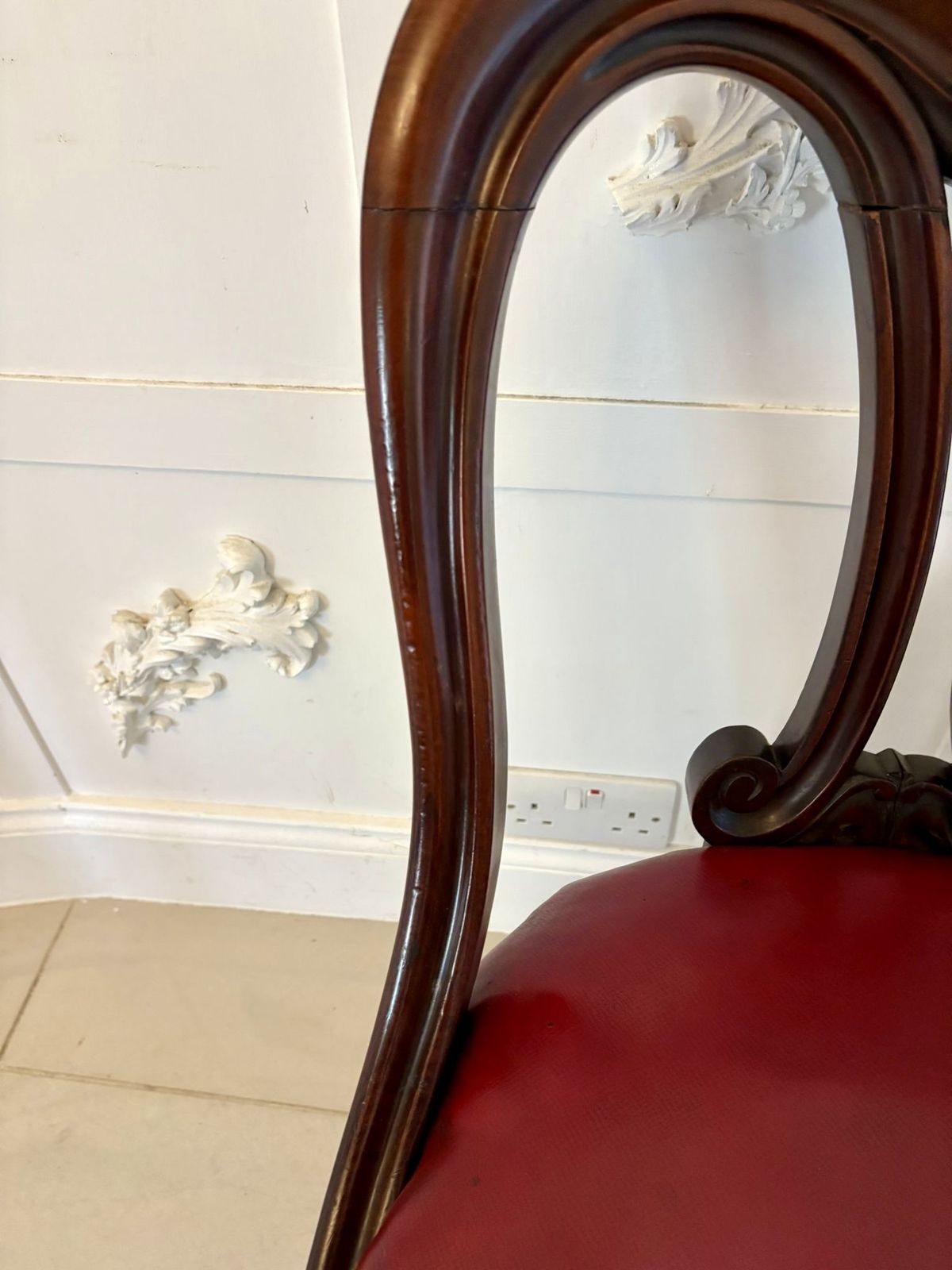 2950.0 Set Of Six Antique 19th Century Superb Quality Carved Mahogany Dining Chairs photo