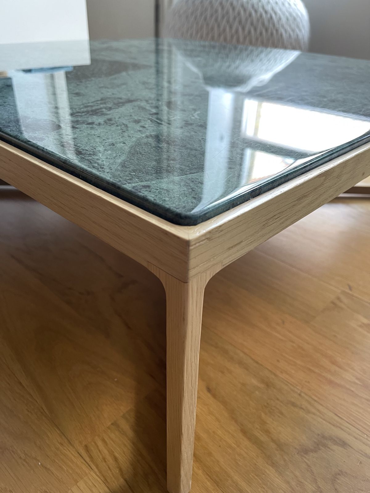 Knoll Krusin Coffee Table   Natural Oak Base With Verdi Alpi Marble Top photo 2500.0