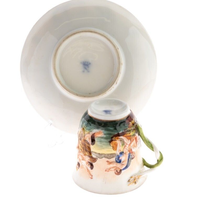 Antique Ginori Doccia Capodimonte Bas Relief Italian Porcelain Cup And Saucer 19th Century photo furniture