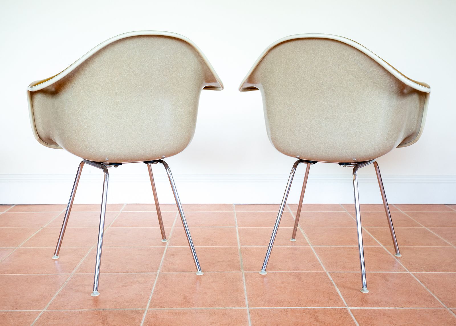 Pair Of Eames Herman Miller Dax Leather Armchairs Vitra 1960s Mcm Space Age Rope Edge Shell Bucket Vitra Caramel Leather Lounge Easy Dining Occasional photo 3450.0