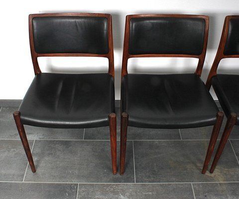 3746.0 Møller Rosewood Set Of Table And Chairs Model 80 By Niels Otto (N. O.) Møller For J.L. Møllers, 1960s, Set Of 5 photo