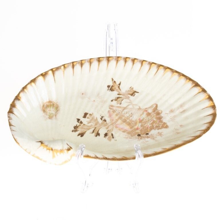 Antique 18th C Wedgwood Gilt Creamware Pottery Dish Hand Painted With Nautilus Shell