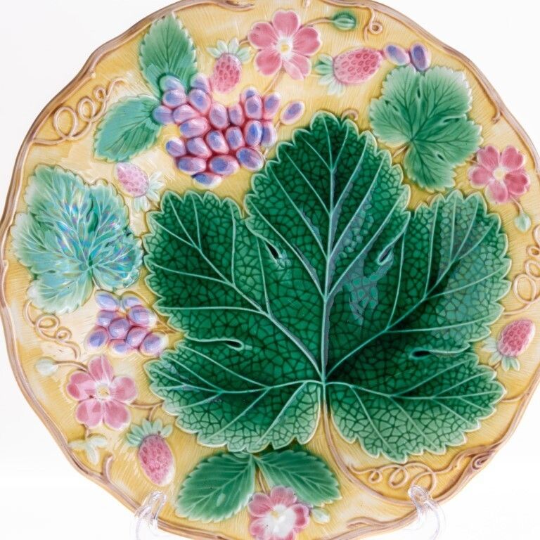 Antique Wedgwood Glazed Majolica Earthenware Pottery Grape, Leaves & Strawberries Plate 19th Century photo furniture